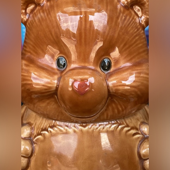 Vintage Brown Bear with Heart on Bottom Cookie Jar - Picture 3 of 7
